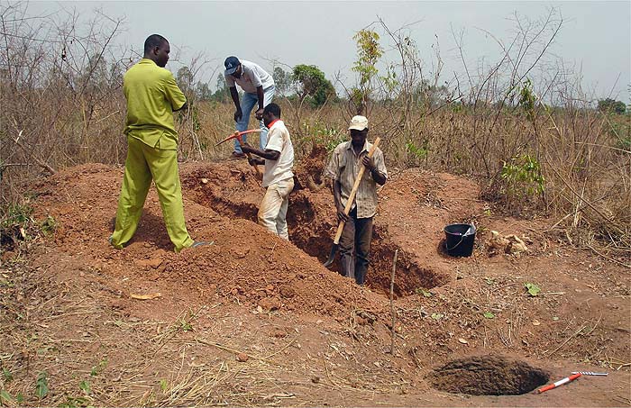 Cave colline excavation in Kana.